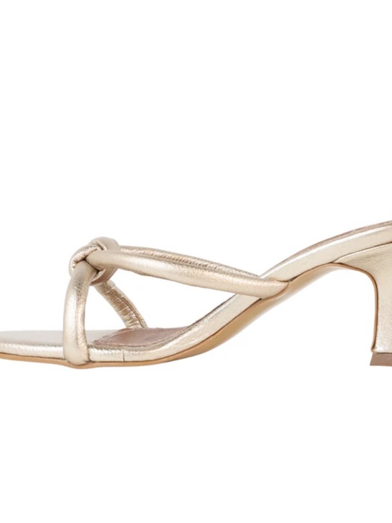 Nataly Mendez Margaux Sandals Size 8.5 / 9